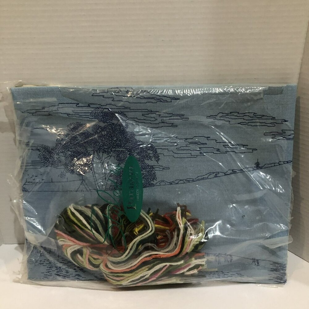 Paragon Crewel Embroidery Peaceful Pasture #0313 Picture Kit 18 x 24 Open Pkg - Picture 6 of 8